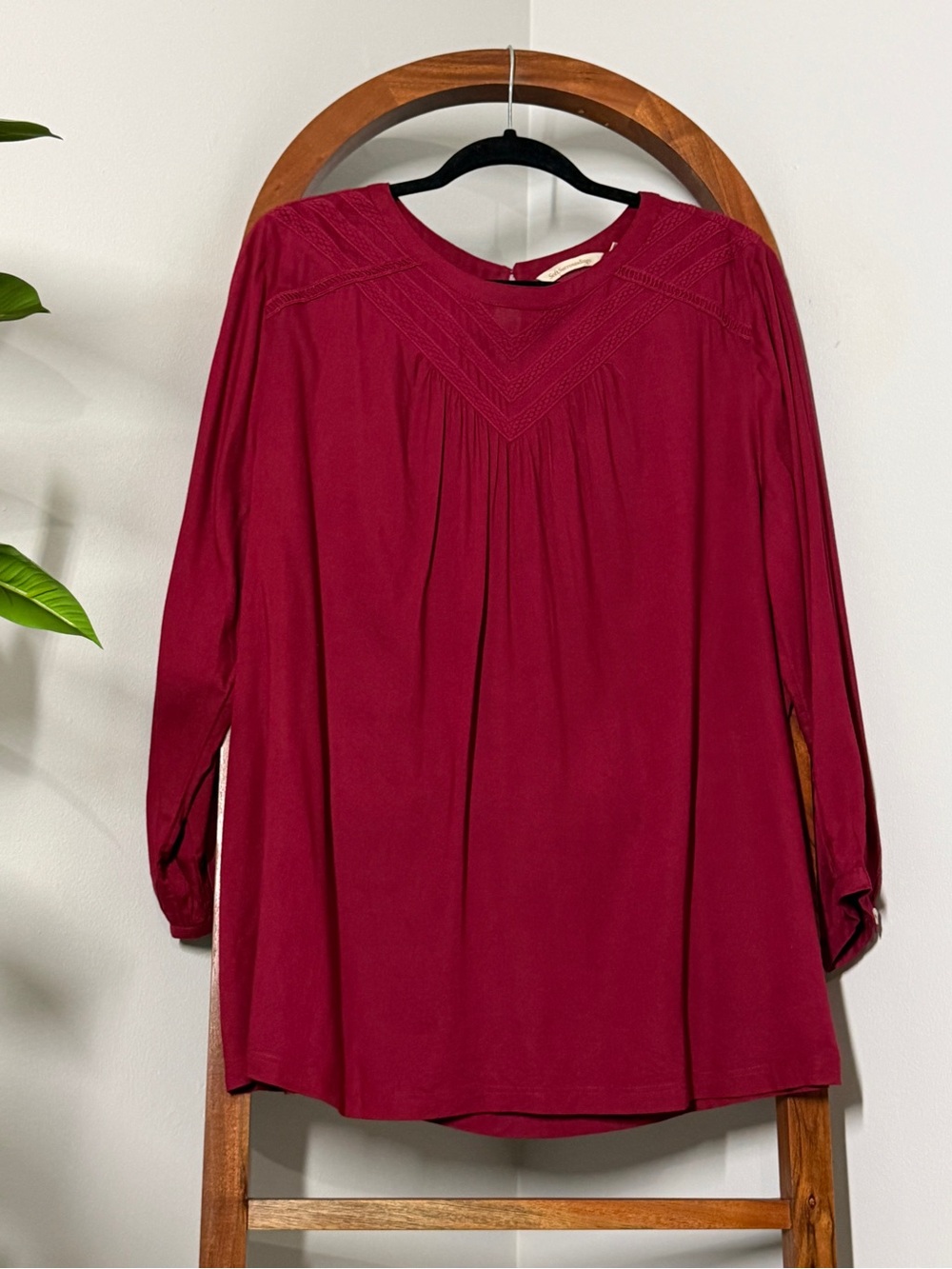 Soft Surroundings 1X Dark Red Long Sleeve Embroidered Blouse Top